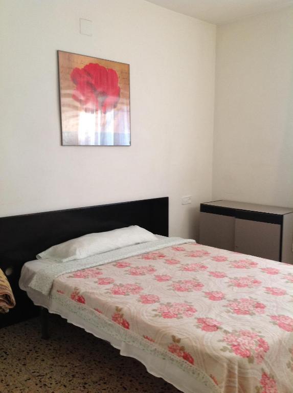 Hostel Alhambra Girona Dış mekan fotoğraf