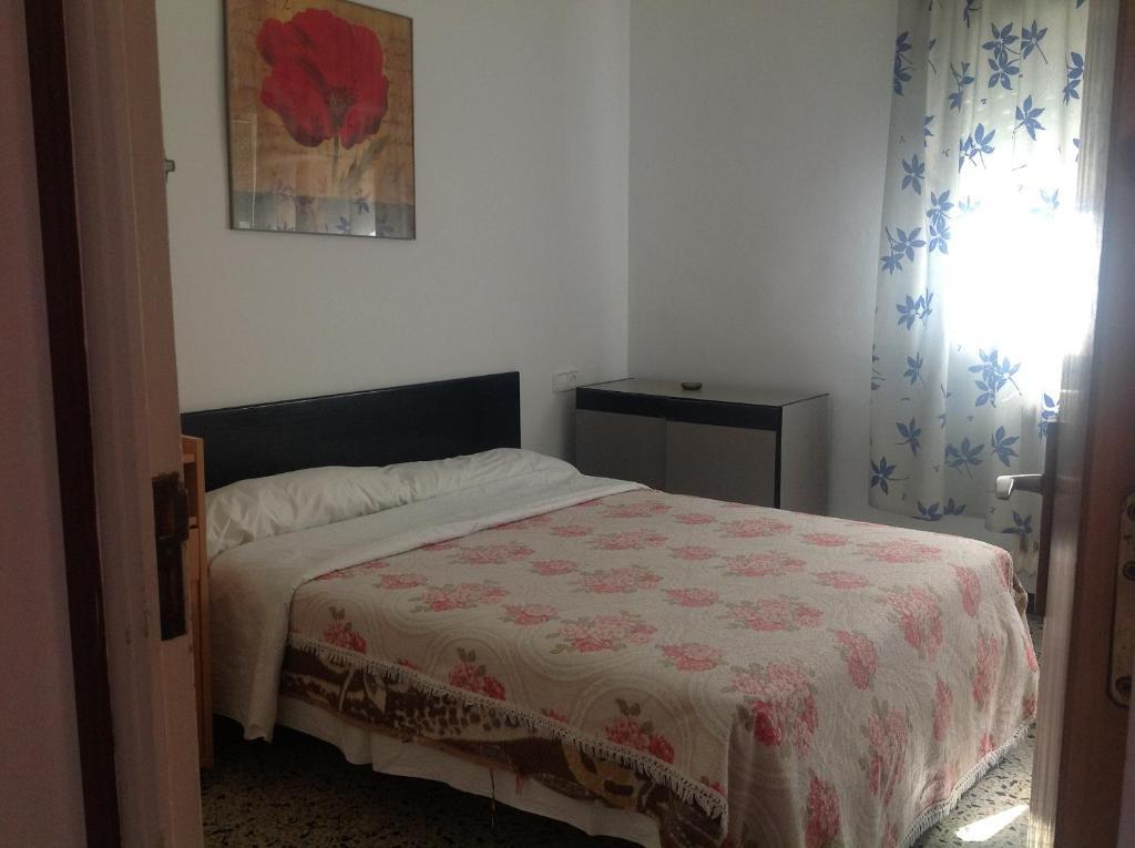 Hostel Alhambra Girona Oda fotoğraf